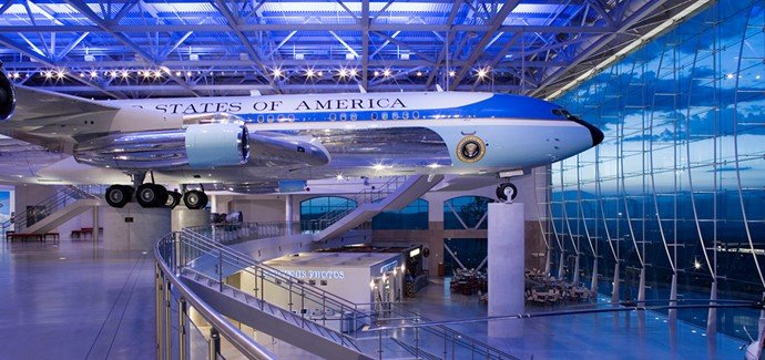 air-force-one-reagan-museum