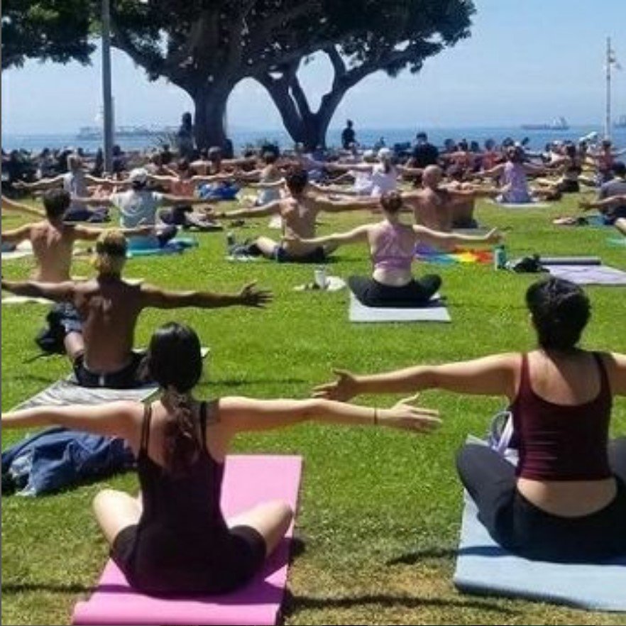 Yoga On The Bluff-Long Beach